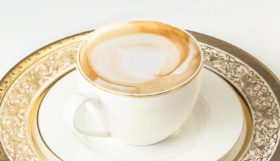 Cappuccino- & Milchkaffeetassen